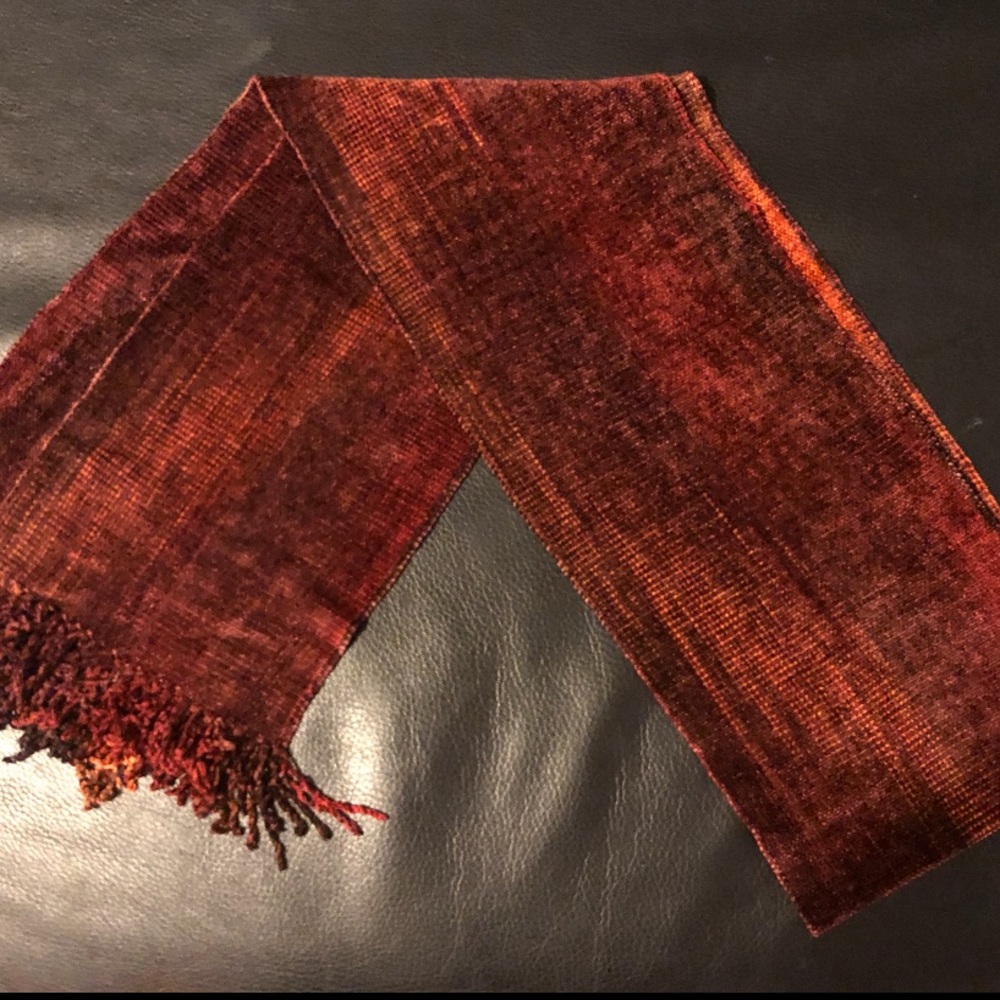 Beautiful Hand made scarf made of bamboo and silk